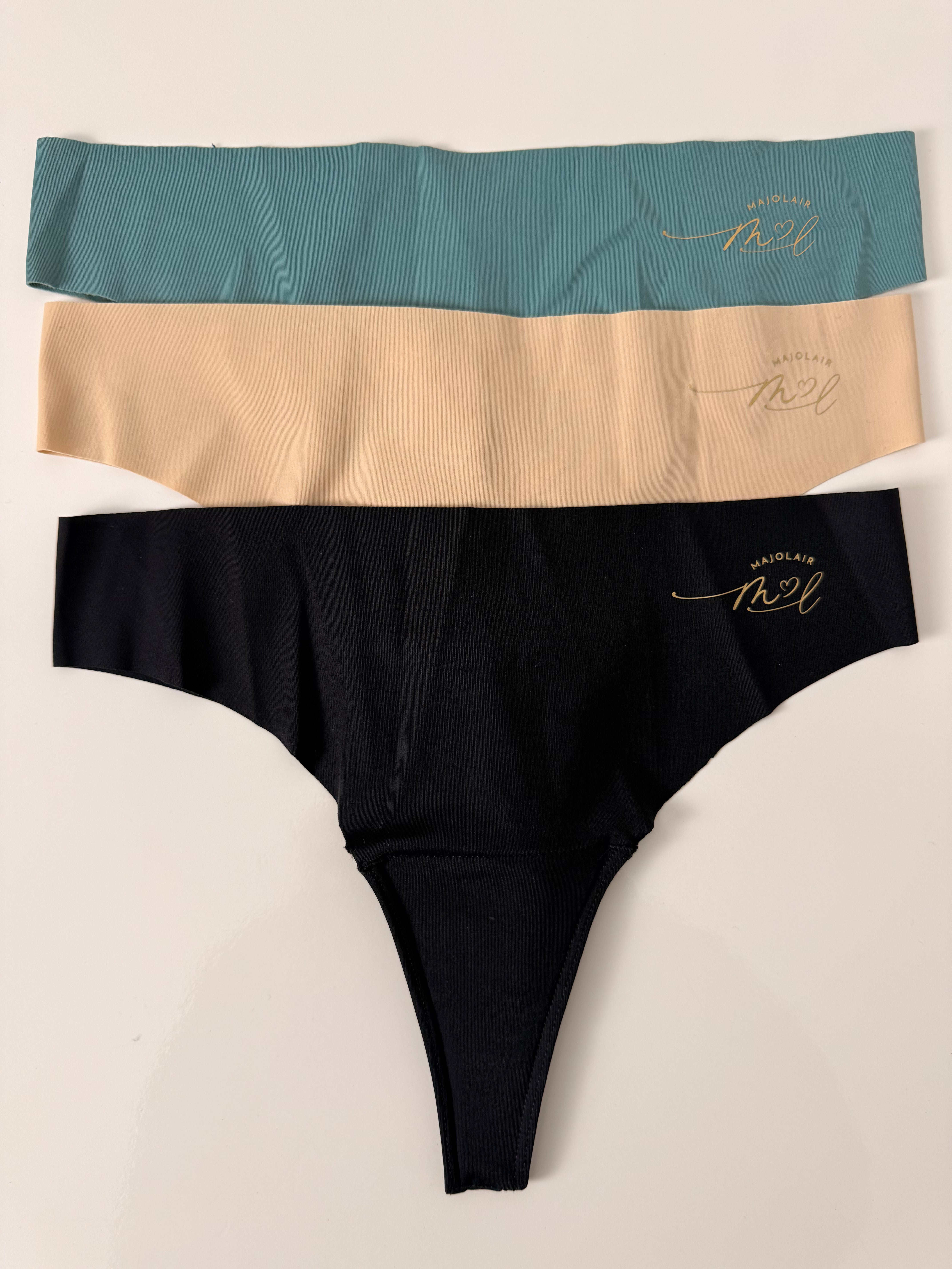 Aura - Seamless Camel Toe Tanga